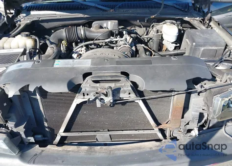 2003 Chevrolet Silverado C1500 из США, поврежденный, VIN 1GCEC14XX3Z149929